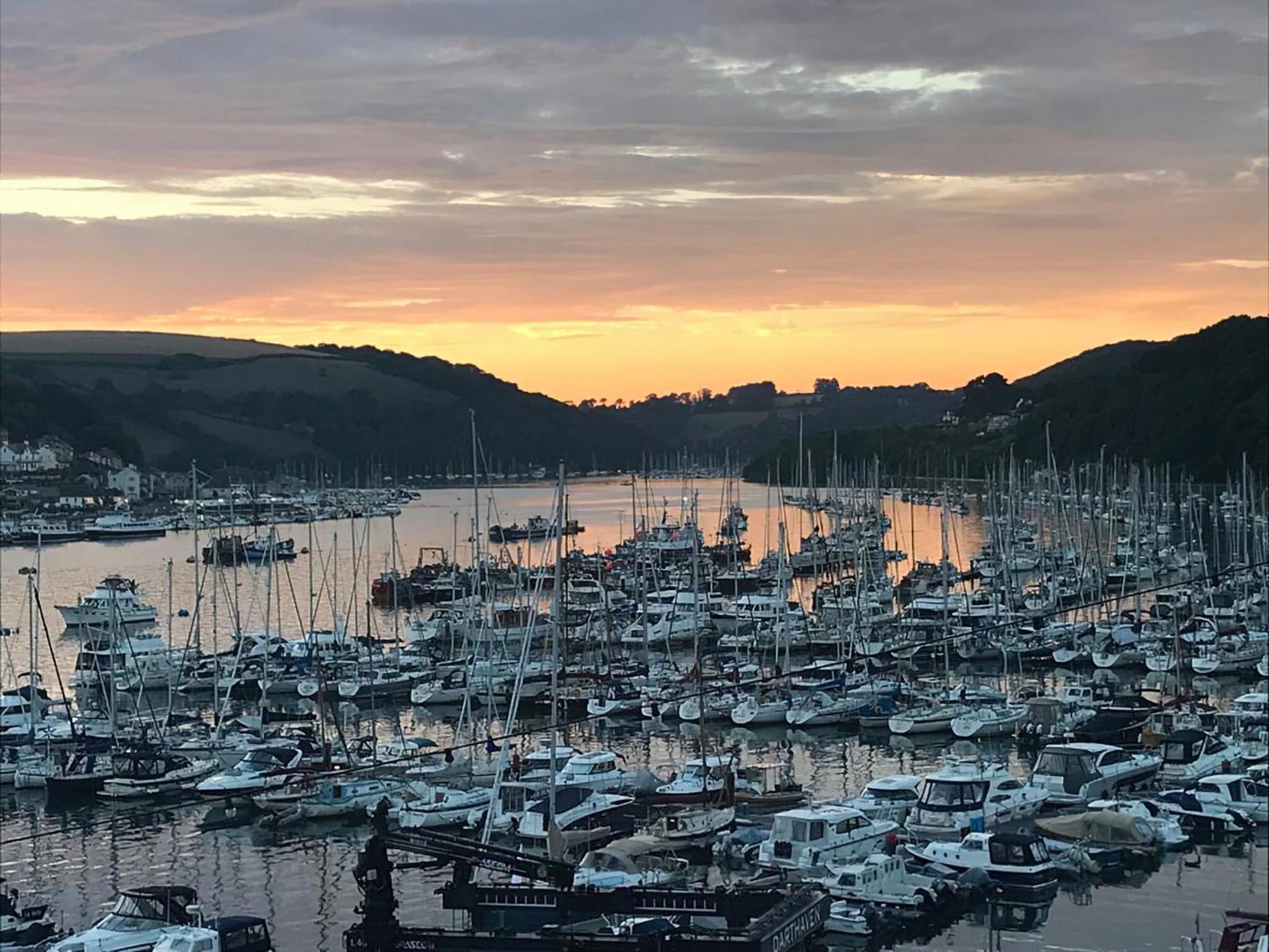 Riverdene Kingswear Exterior photo